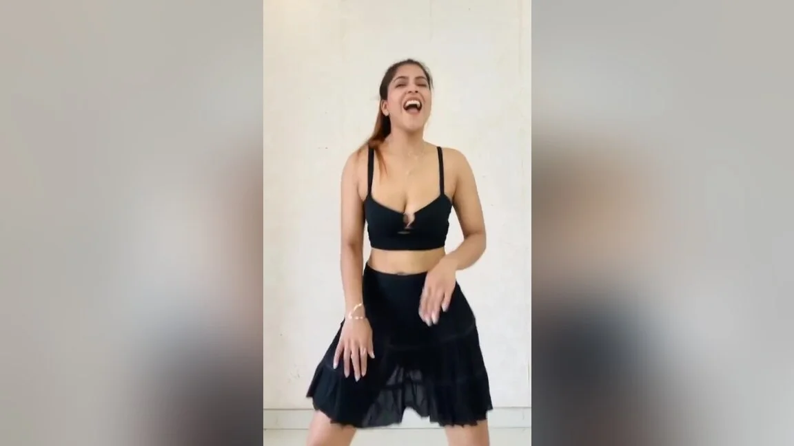 Priest Convinces Give Her Anal Virginity