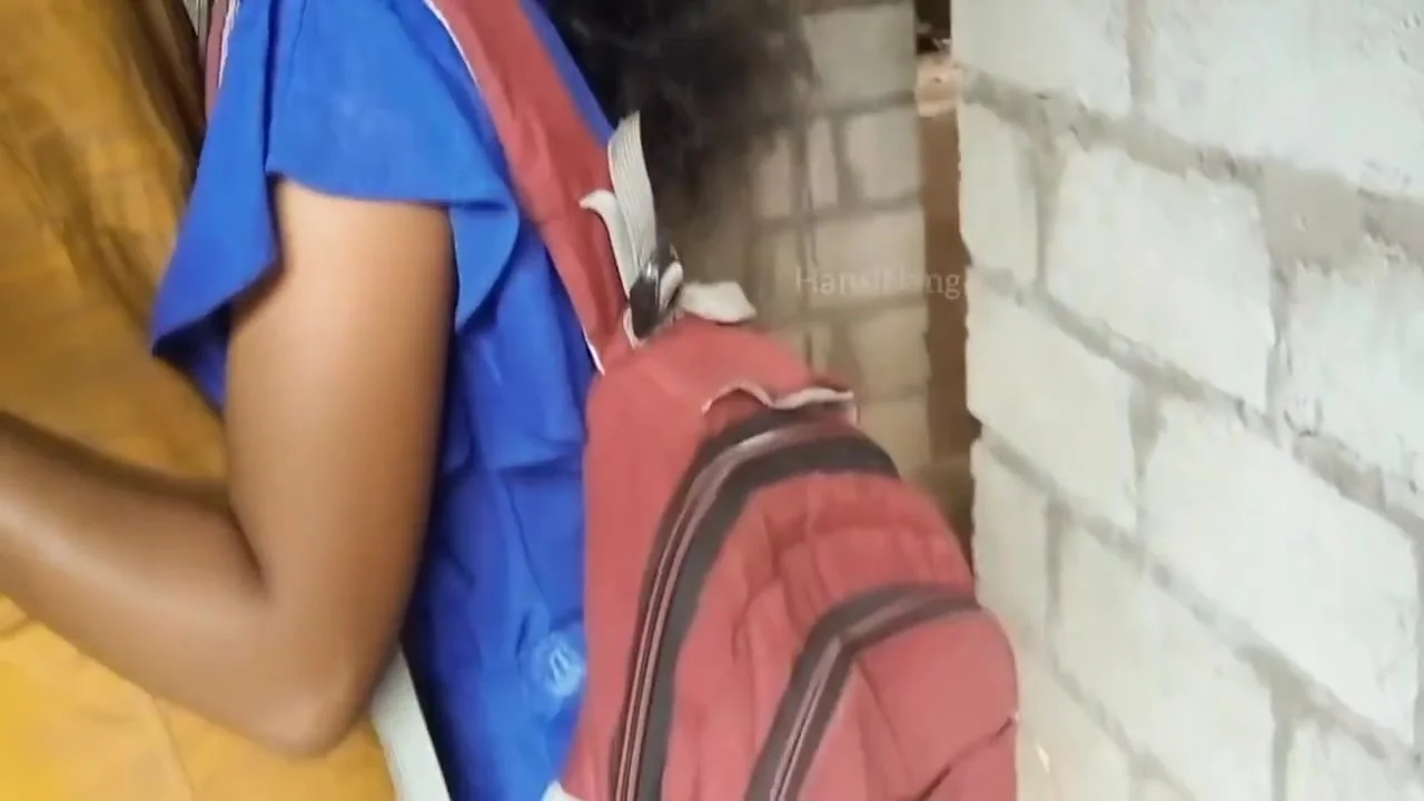 Sri Lankan Outdoor Sex With Hansihotsex