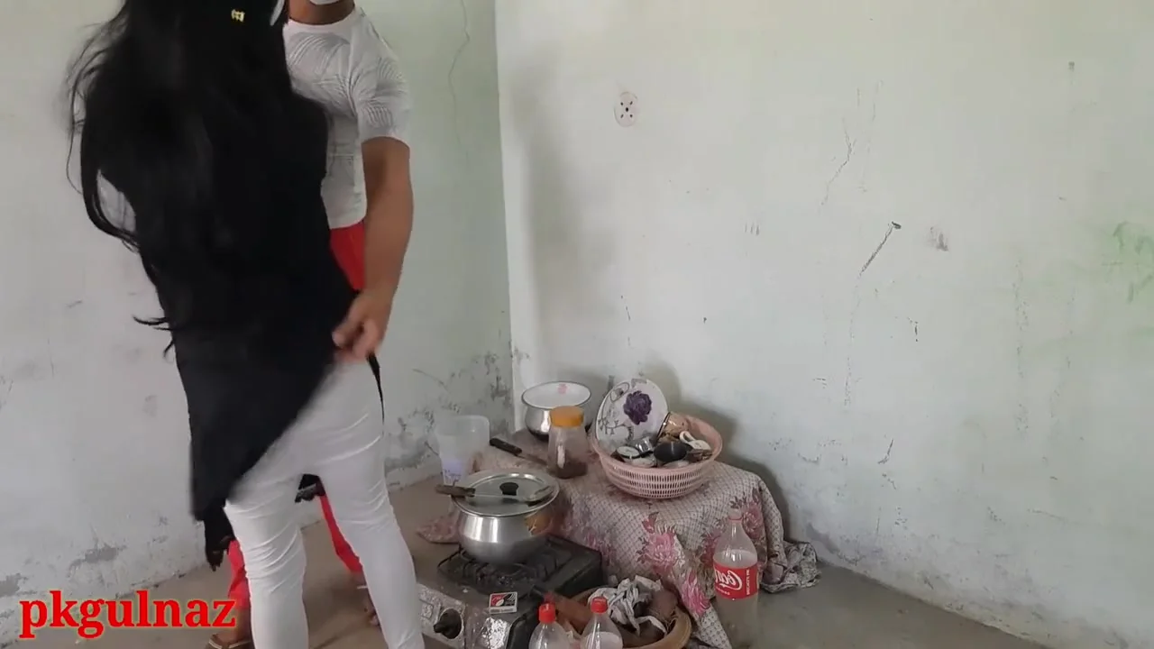 Jija Sali Sex In Kitchen With Clear Hindi Audio
