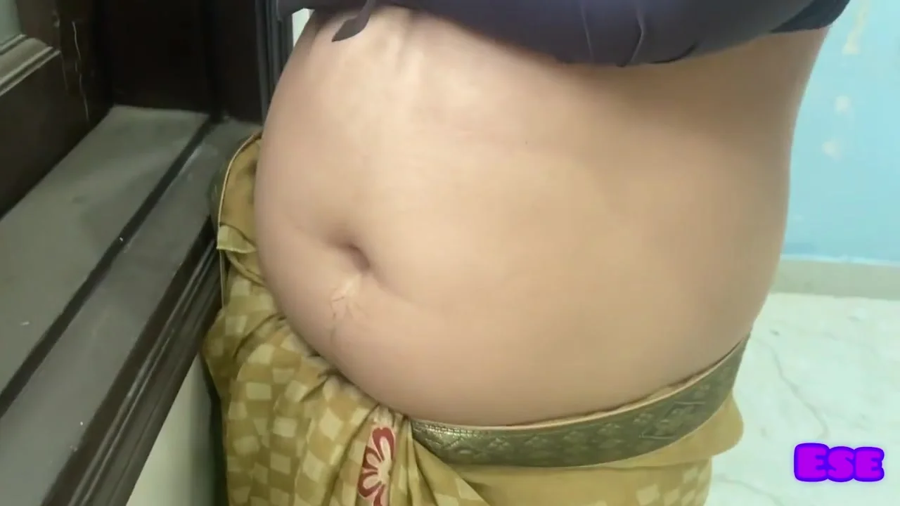 Desi Stepsister-in-law Was Fingering Her Pussy In The Room, Stepbrother-in-law Came From Behind And Fucked