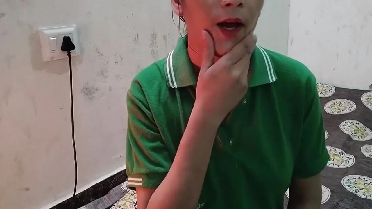 School Ka Home Work Nhi Karne Par Stepbrother Ne Choda With College Girls