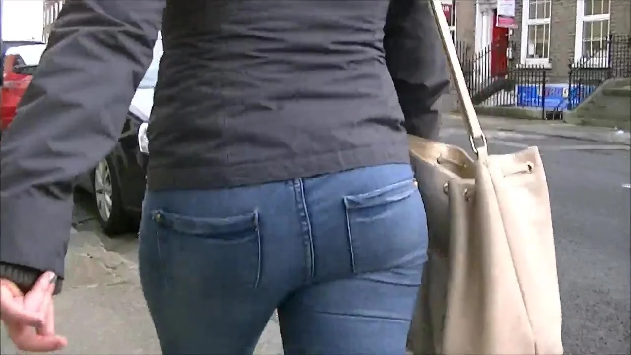 Candid tight teen 18+ jeans