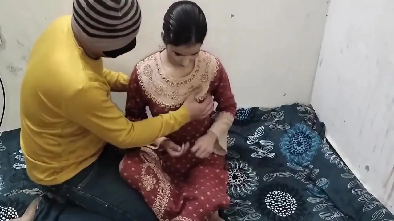 Sali Ready Ho Rhi Thi Jija Ne Suta Ke Chod Diya