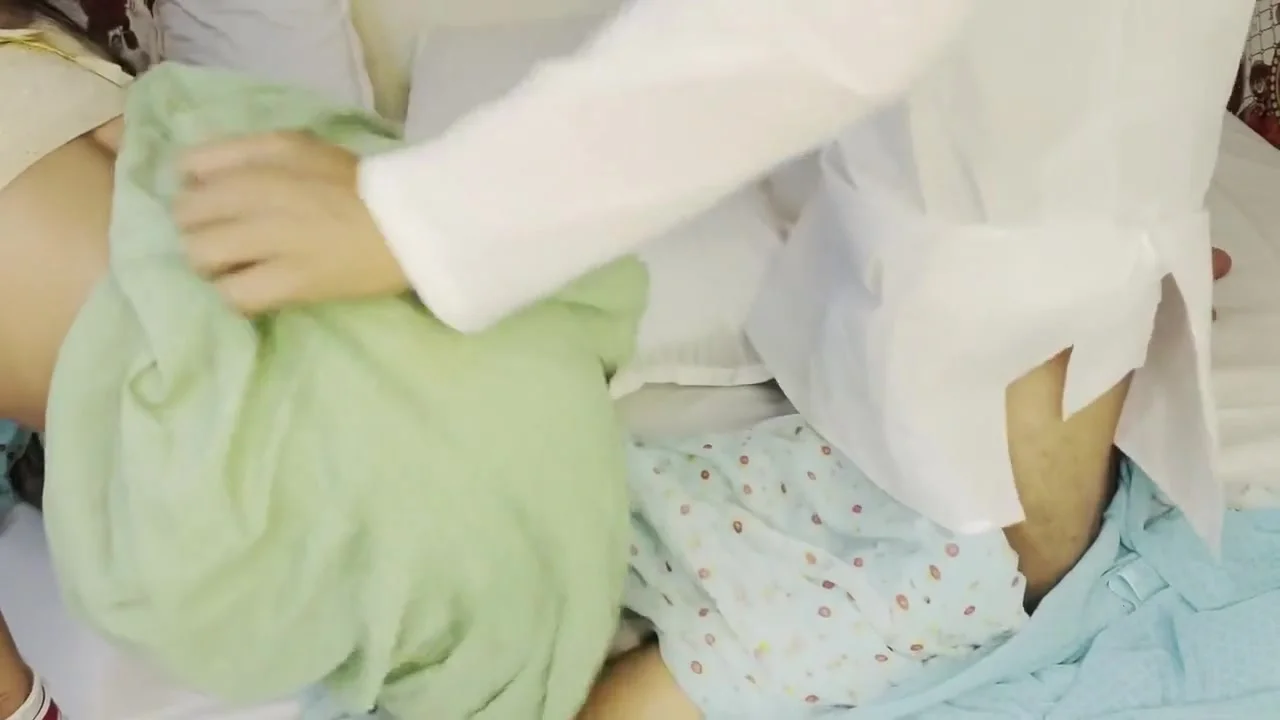 Fantasy Sex Stepfather-in-law Fucked By Stepdaughter-in-law Alone In Tha Room - Hindi Sex