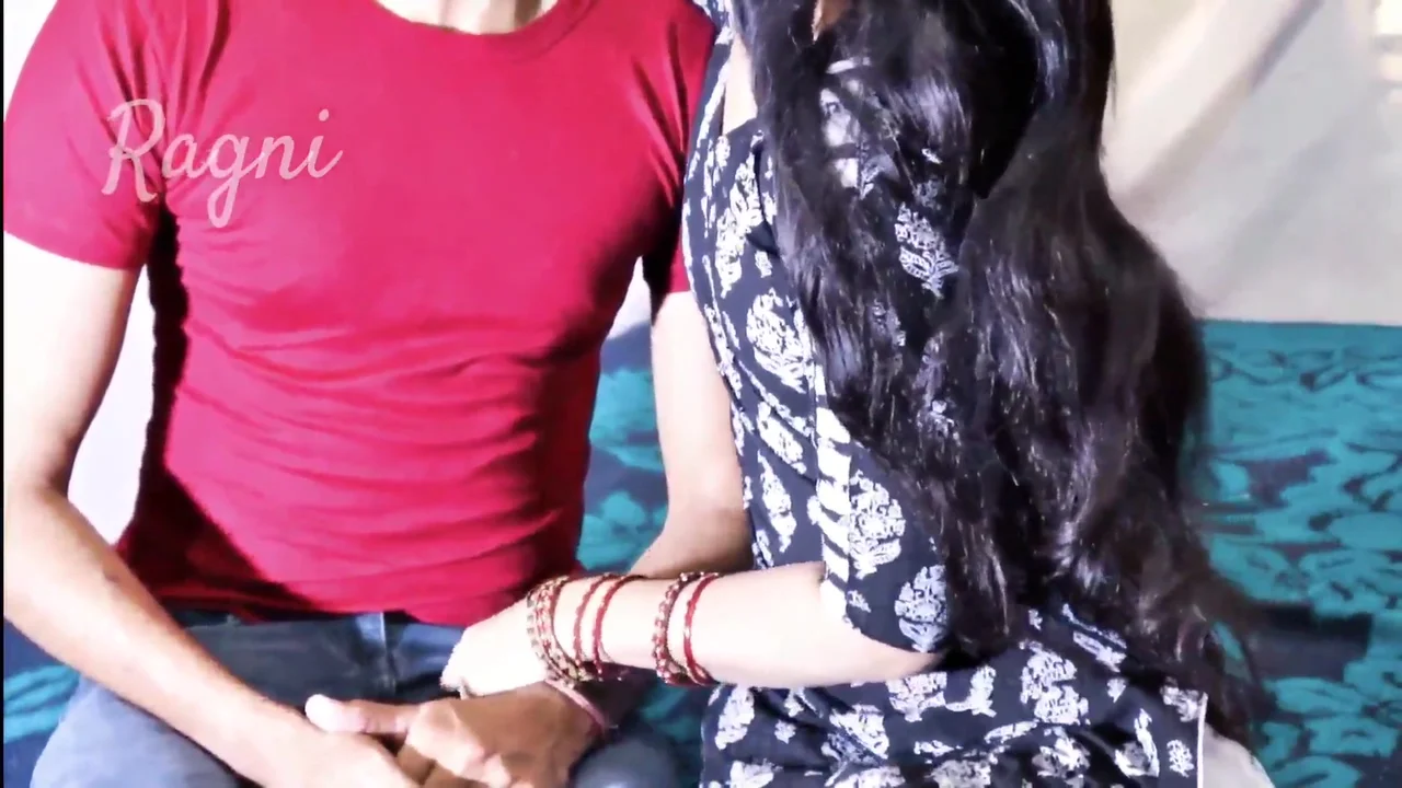 Stepfather Fuck With Stepdaughter When She Was Alone At Home