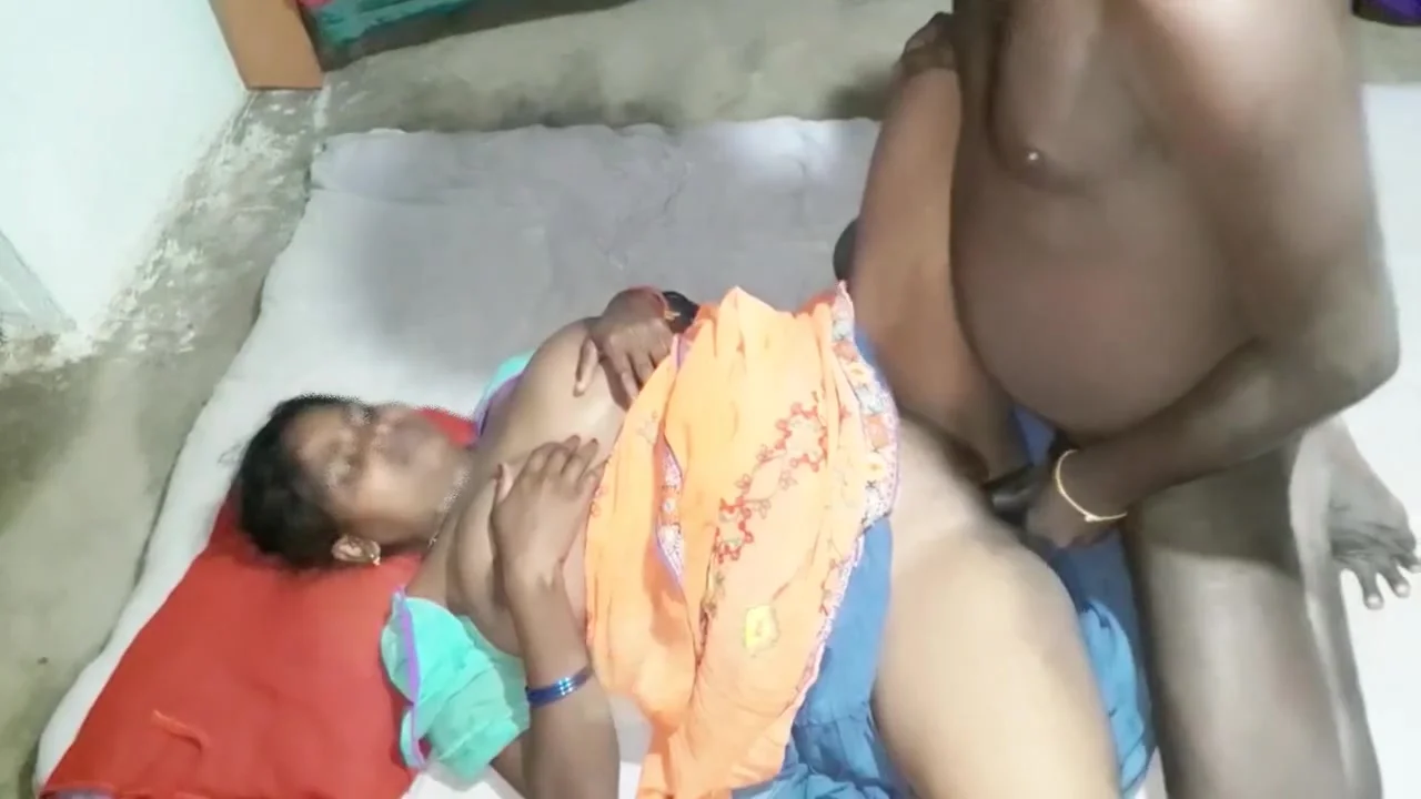 Newly Married Couple Hardsex First Time