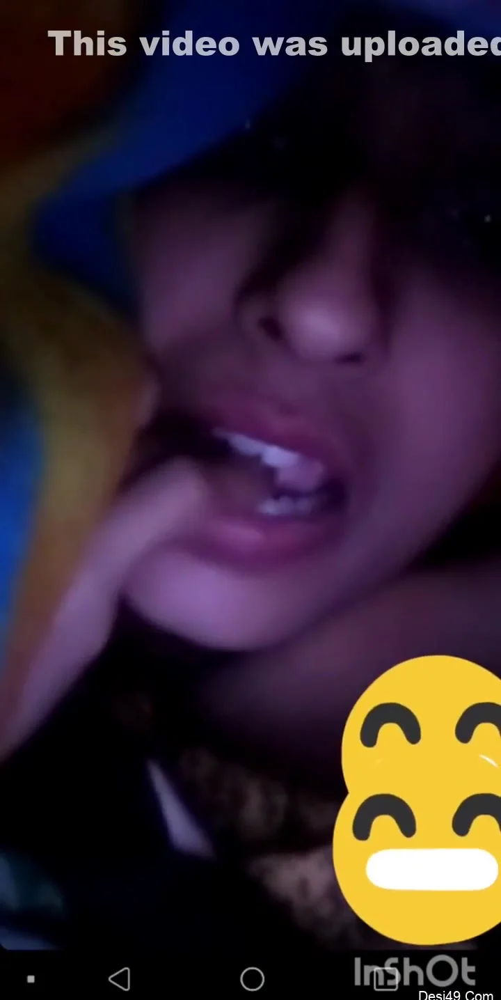 Today Exclusive-desi Bhabhi Shows Her Boobs And Pussy