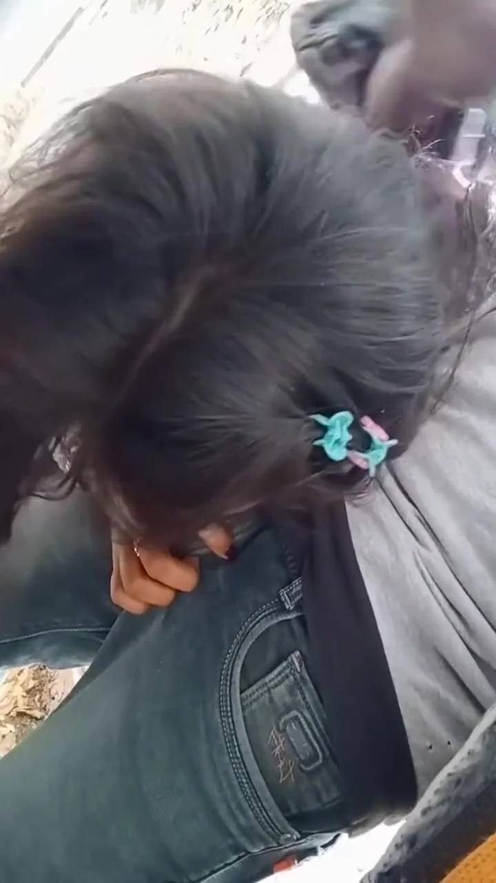 Real Sex With Girlfriend In Garden