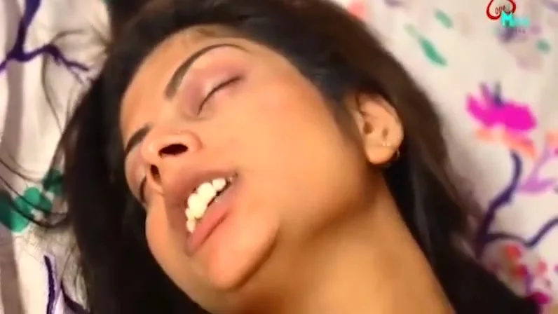 Indian Hot Girlfriend Fucked In Hotel With Hot Indian