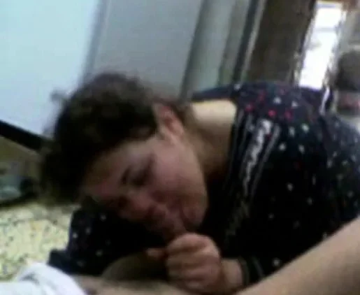 arab milf love to suck