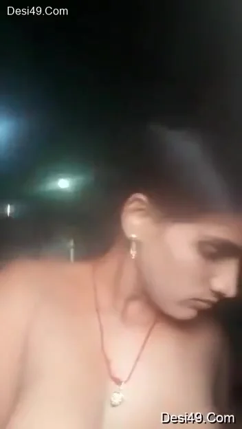 Today Exclusive- Horny Desi Bhabhi Showing Her Nude Body