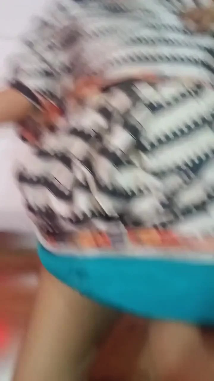 Desi Bhabi Left In The Hotel