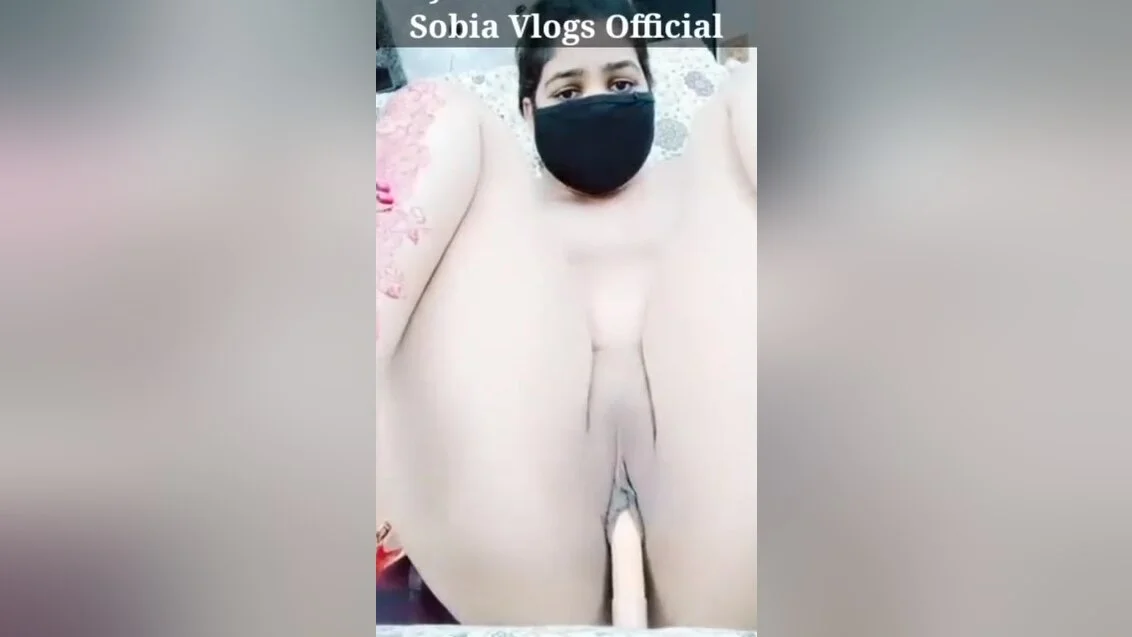 Pakistani Beautifull Wife Anal Insertion With Toys And Dirty Talk