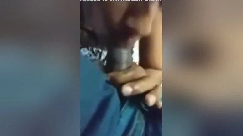 අක්කා මල්ලිගෙ එක උරනවා