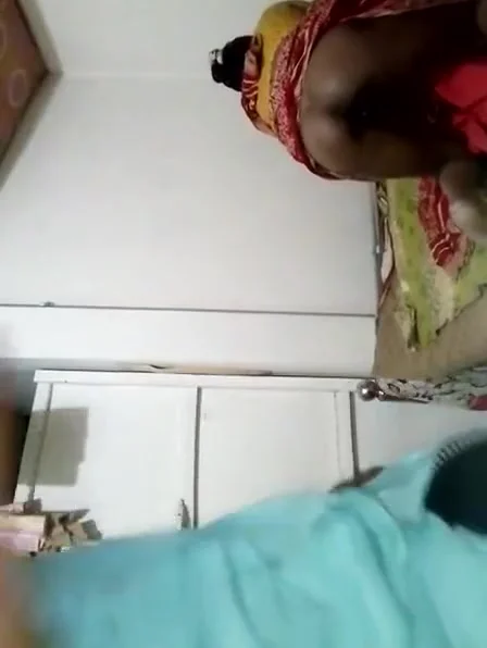 Auto Driver Lifting Saree And Fucking A Sexy Desi Aunty