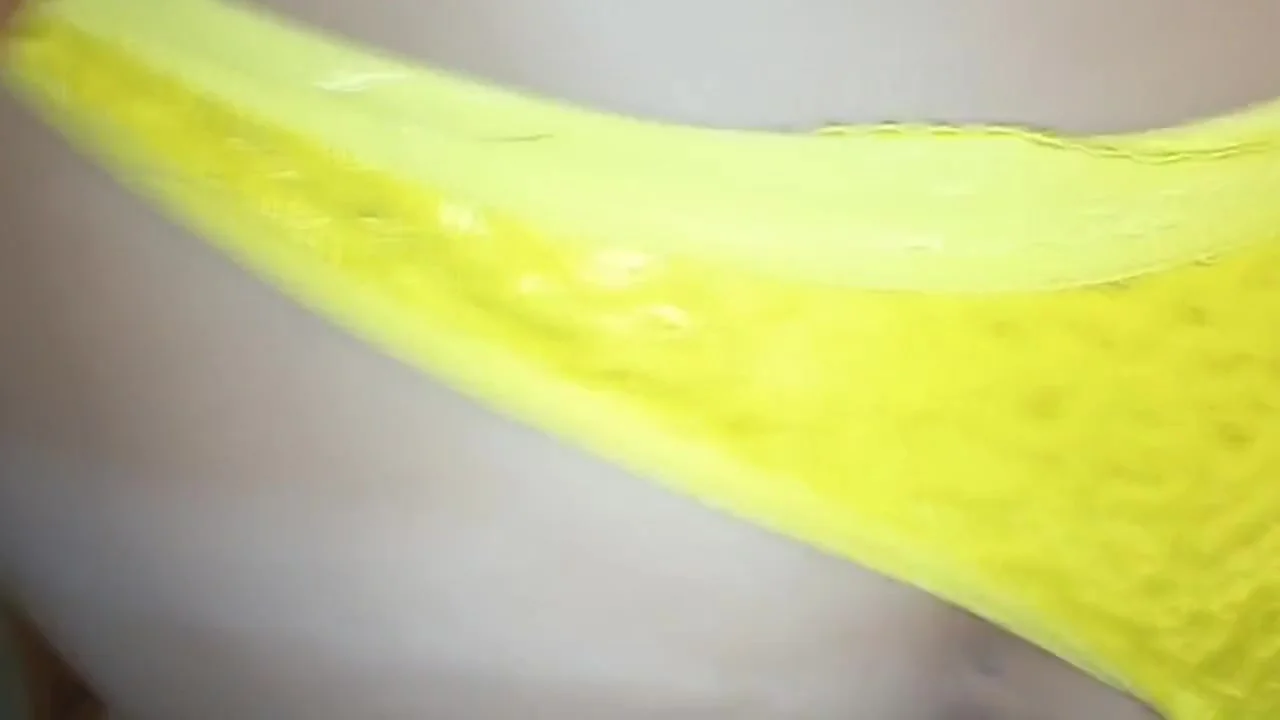 Trabajador De Construccion Afortunado Se Folla A Una Madre Soltera With Big Ass Brazilian And Aria Lee