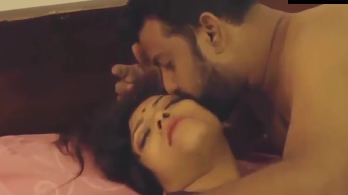 Hot Step mom Ki Jeth Ne Bed Tod Chudai Kari