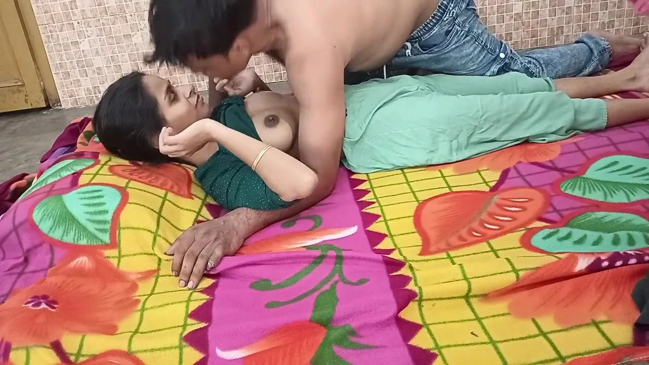 Desi Girlfriend Sex