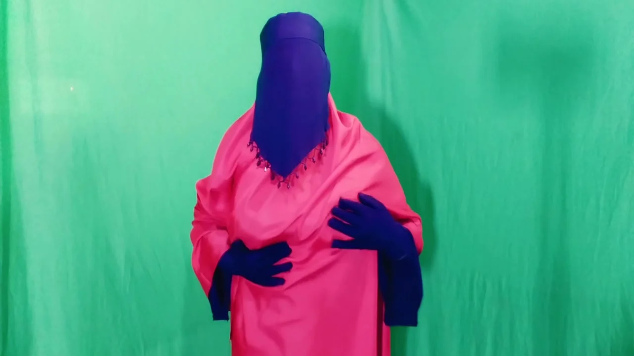 Bangladeshi Beautiful Housewife Spending The Night With Neighbor