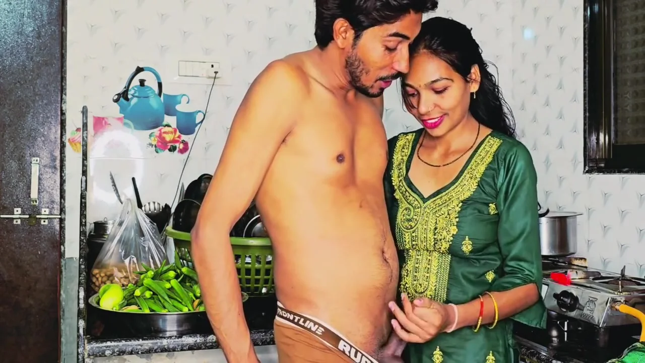 Desi Indian Girl Calls Me In Her Kitchen, She Gets Very Hot Then Audio Sex