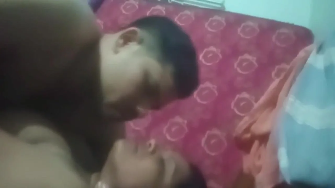 Alone Hot Village Bhabi Mamta Sex With Her College Time Boyfriend