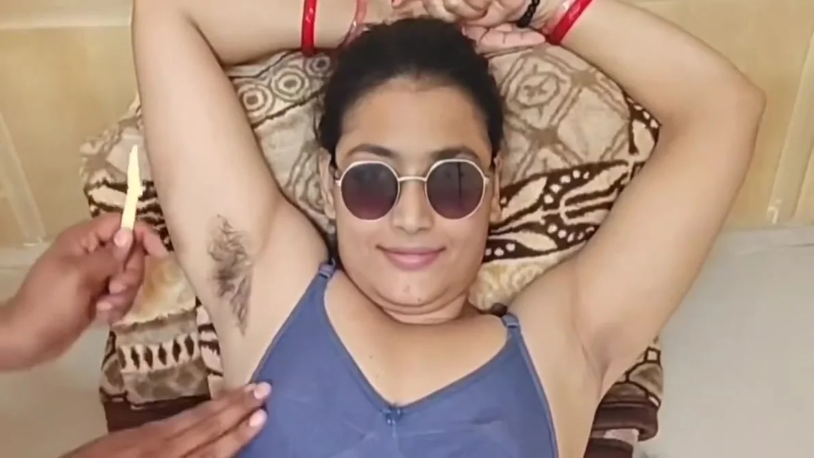 The Stepsister Took Off Her Hair