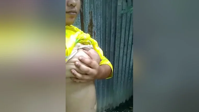 Cute Bangla Girl Shows Her Boobs