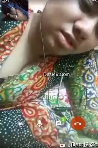 Desi Girl Urmi Showing Her Wet Pussy On Video Call