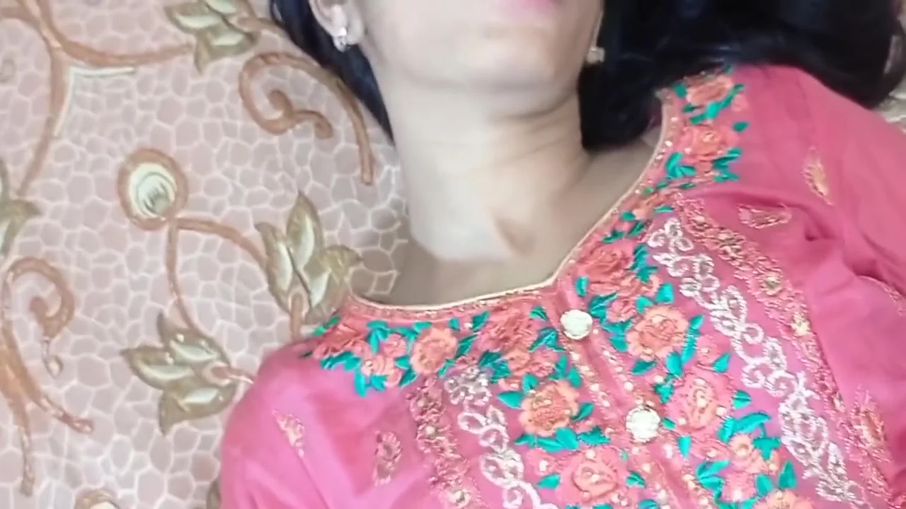 Pati Ke Promotion Ke Liye Boss Ne Mujhe Sari Rat Choda Mote Lund Se Latest Desi Porn Sex Video In Clear Hindi Audio