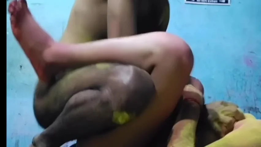 Priya Celebrates Colourful Holi With Stepsister-in-law