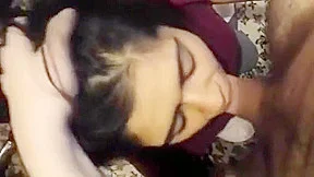 18 Yo teen 18+ College Girl From Pune Gives Sensual Blowjob