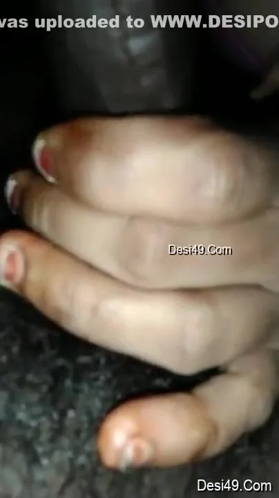 Today Exclusive-horny Tamil Bhabhi Handjob And Fucked 1