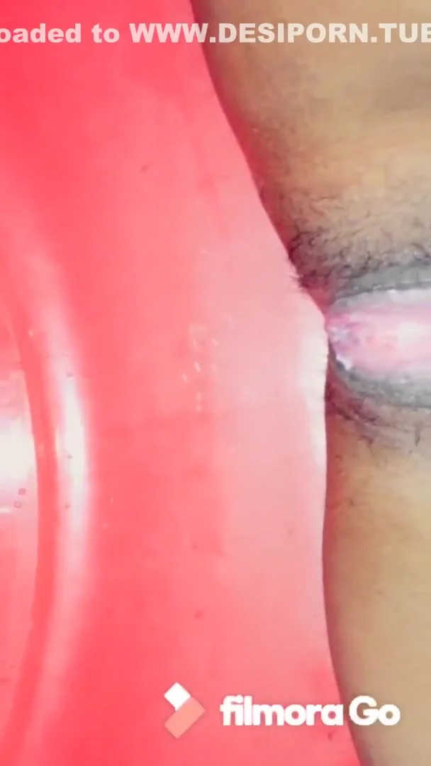 Sex Girl Pissing Video With Sri Lankan