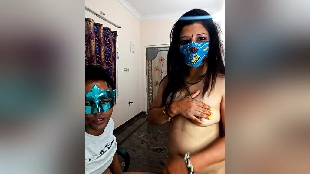 Hindustani Couple Live Cam Sex Show