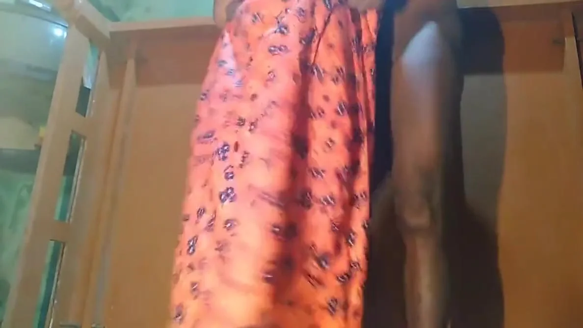 Aunty Having Sex With Boyfriend At Home - 18 Years