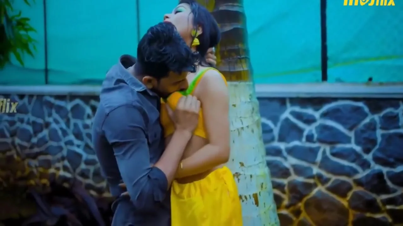 Fucked In Desi Style In Rainy Season With Savita Bhabhi