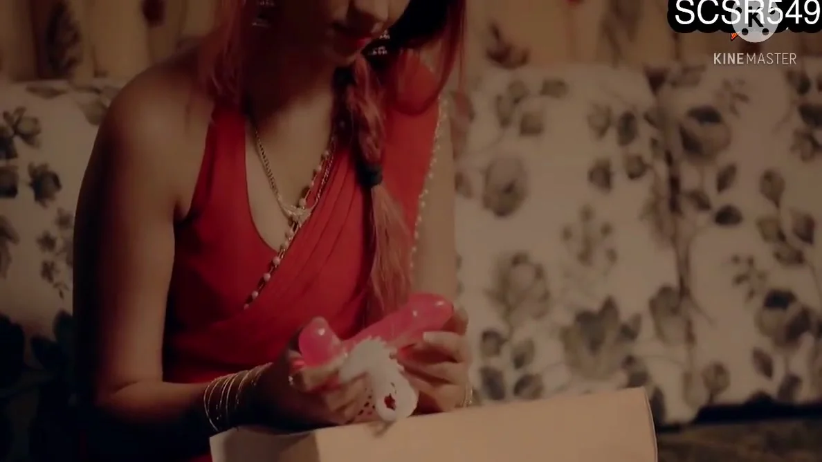 Hot N Sexy Desi Women Fucked By Bf