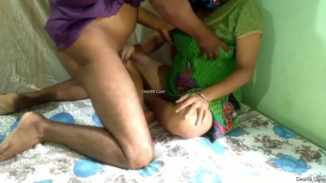 Today Exclusive- Horny Desi Wife Handjob Nad Fucked In Doggy Style