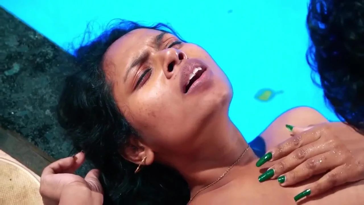 Gangbang Sex Is Full Entertainment In The Swimming Pool