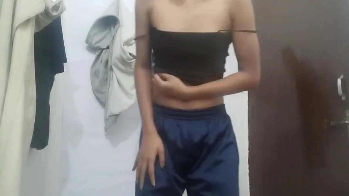 She Decided To Masturbate Her Pussy After School. Littlejuicygirl