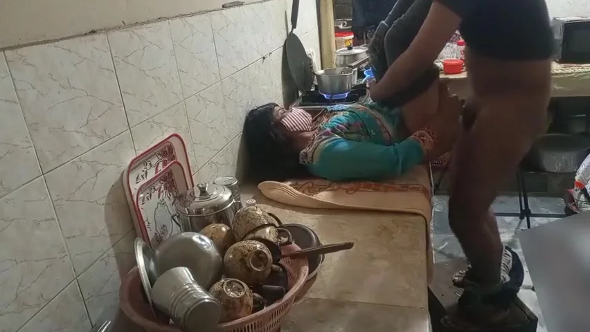 Pkgulnaz - Bhai Ne Bahen Ko Jabardasti Kitchen Me Choda,indian Stepsister Having Hard Sex In Hindi Audio With Hindi Sex
