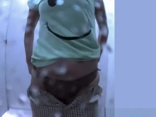 Beach cabin spies woman