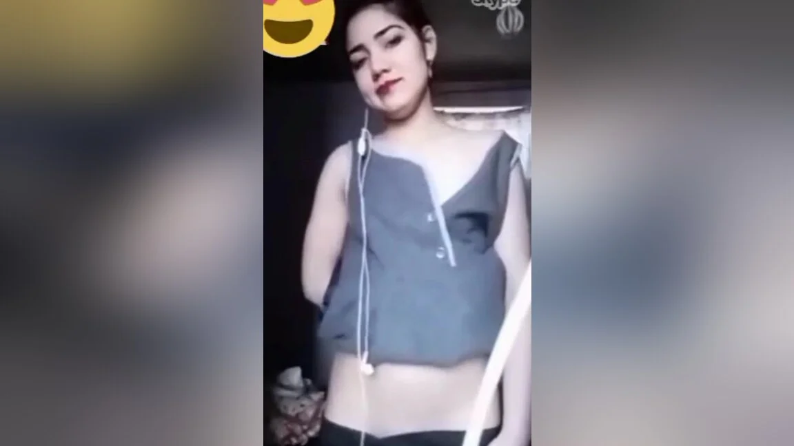 Today Exclusive -sexy Afghani Chick Shows Her Nude Body 1