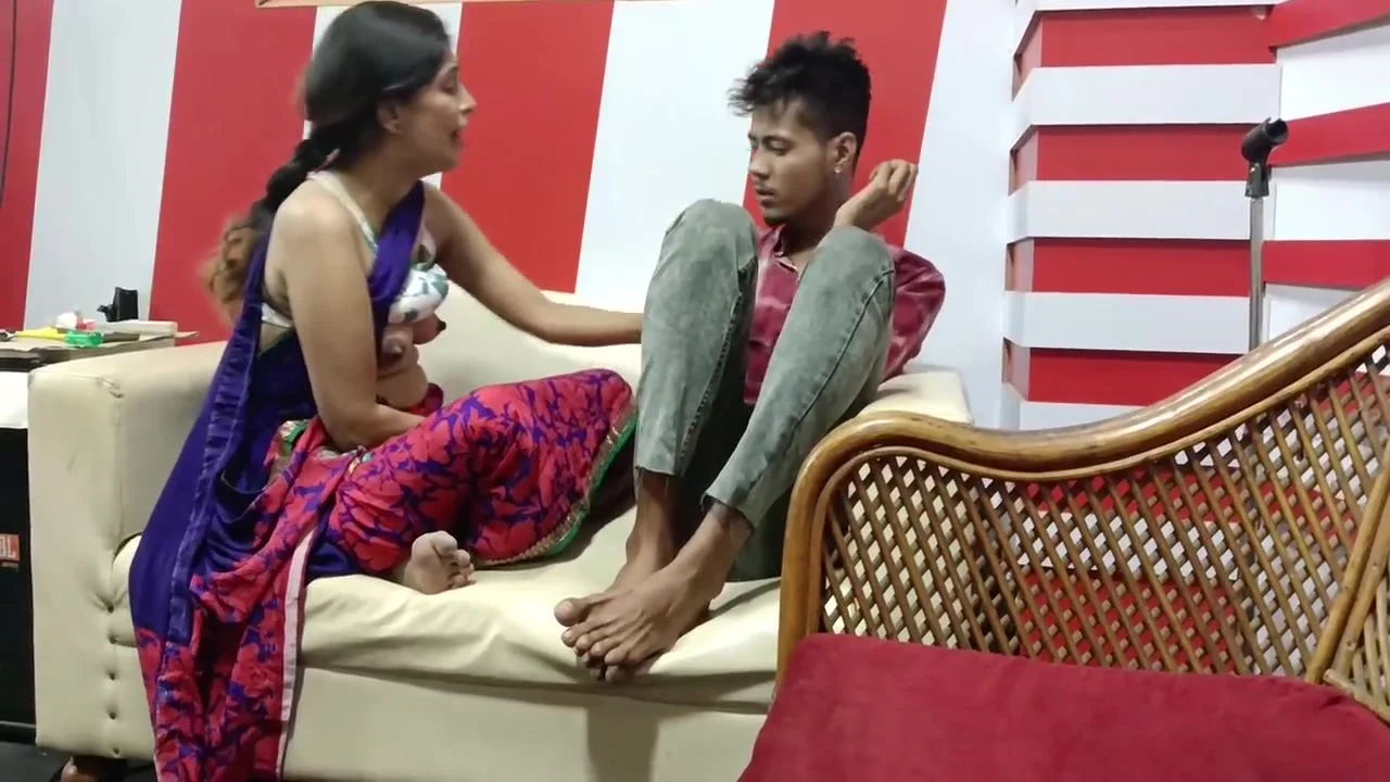 Indian Lady In Hornay Wants My Big Dick In Her Ass