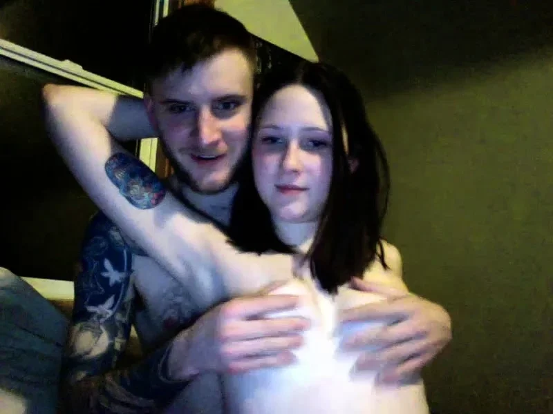 Brunette teen webcam amateur homemade