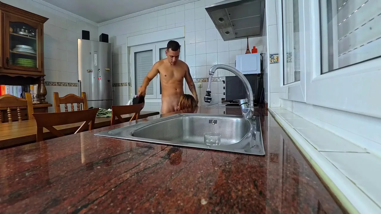 My Boyfriend Invites Me To Dinner In Exchange For Having Sex In The Kitchen