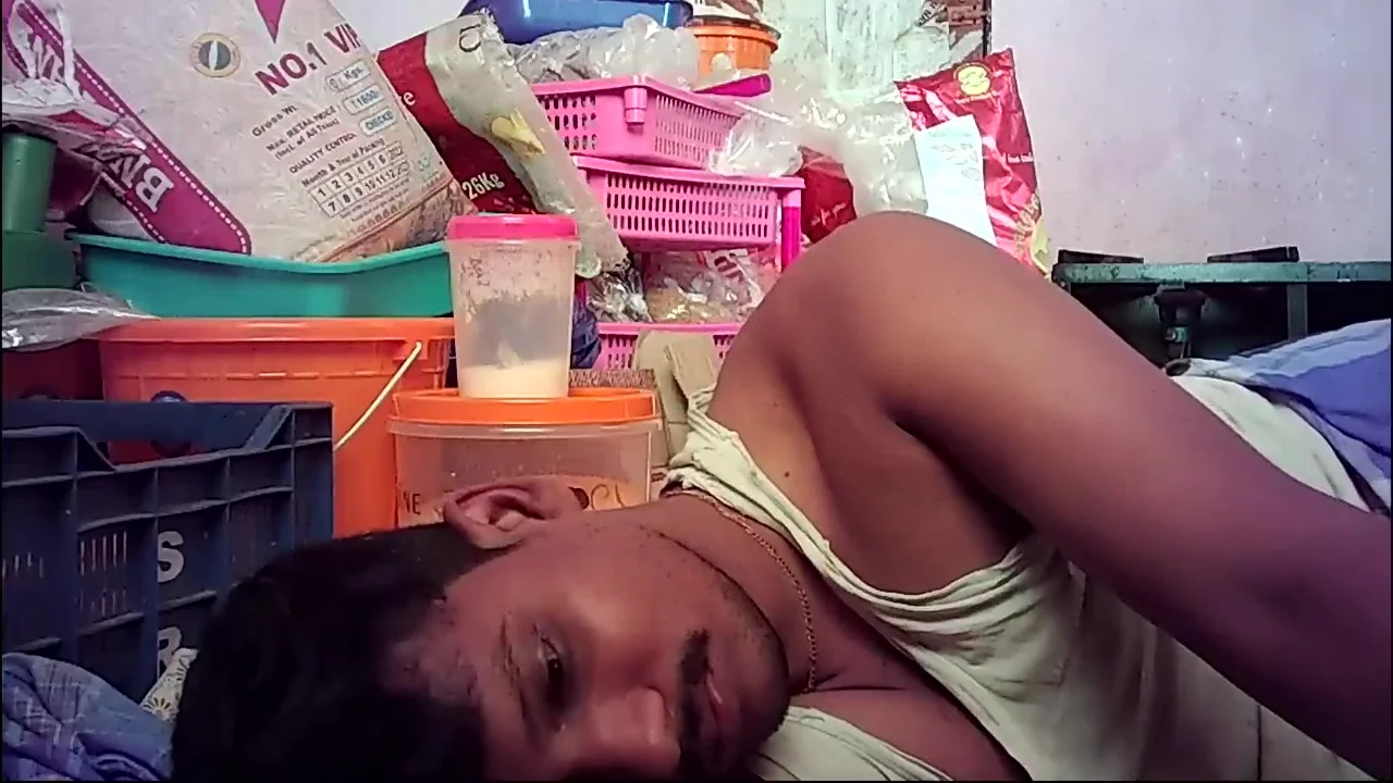 Indian Wife Hot Kissing Ass Beauty