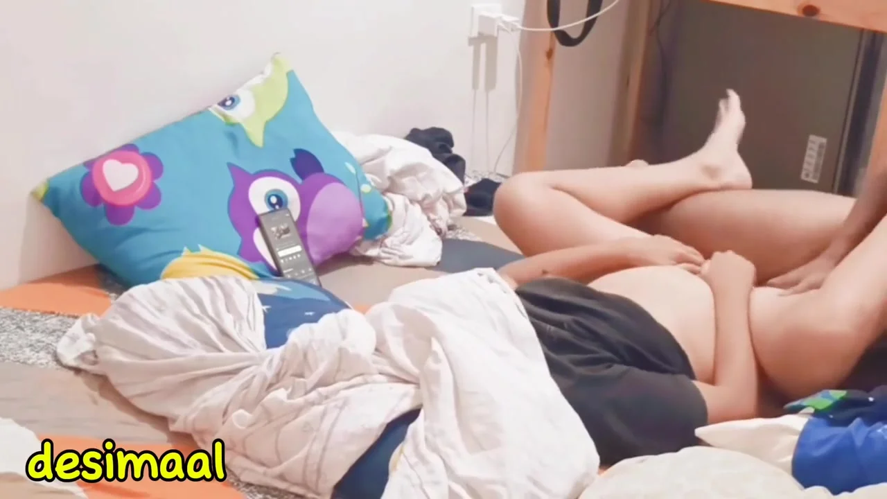 Desi Village Couple Came To Delhi City Life . Mms Couple Video Mallu