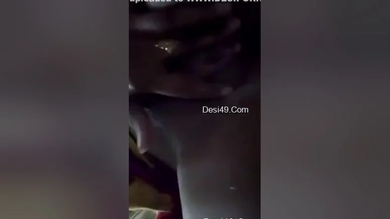 Today Exclusive- Village Bhabhi Shows Her Boobs And Pussy