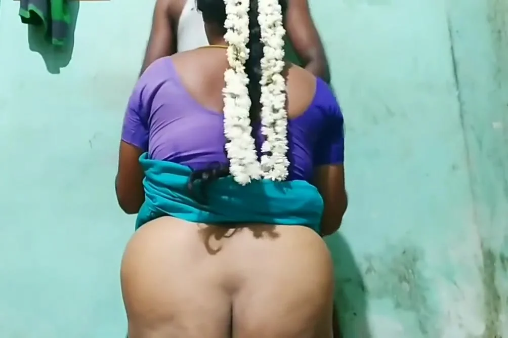 Indian Tamil Priyanka Aunty Doggy Style